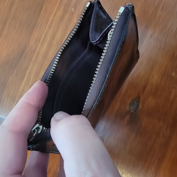 Coach Glossy Burgundy Red Patent Leather Coin Pouch Wristlet w keychain - Picture 13 of 15